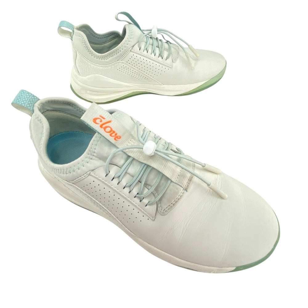 Clove Classic Nursing Sneaker Fresh Mint White
